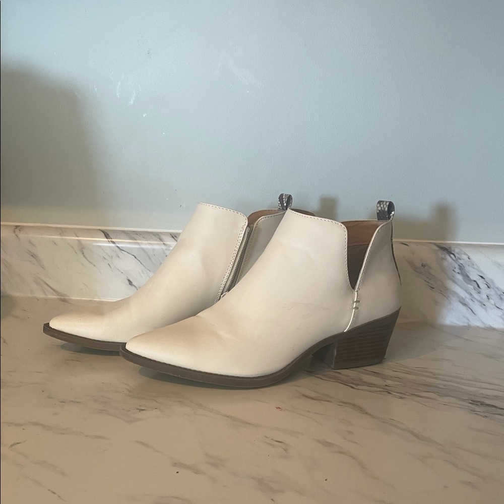 TIME AND TRU Cream and Snakeskin Accent Boots